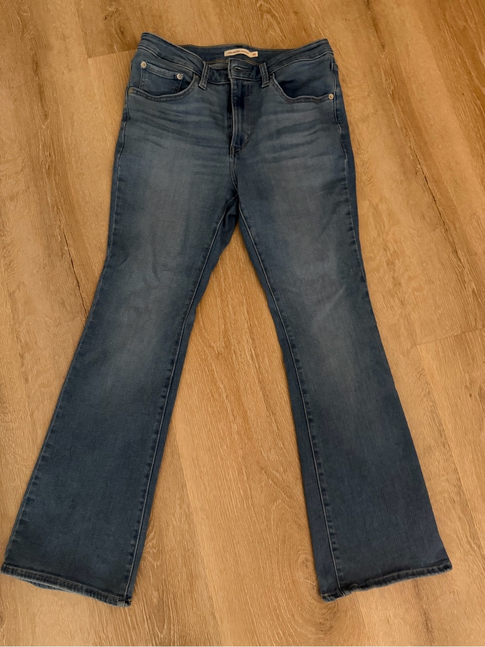 Levi's Dark Wash Women's Bootcut Jeans